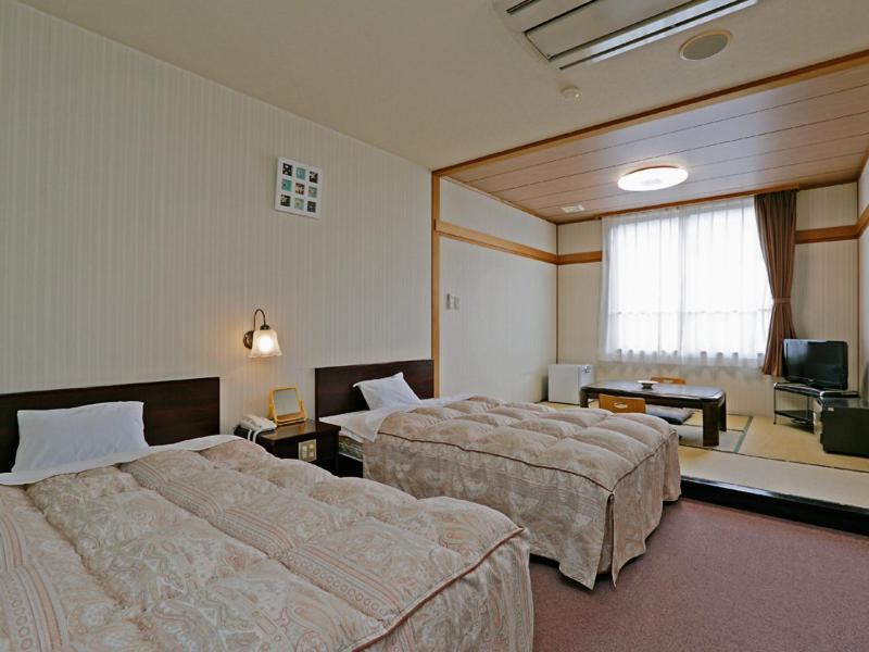 Ashinomaki Prince Hotel Aizuwakamatsu Phòng bức ảnh
